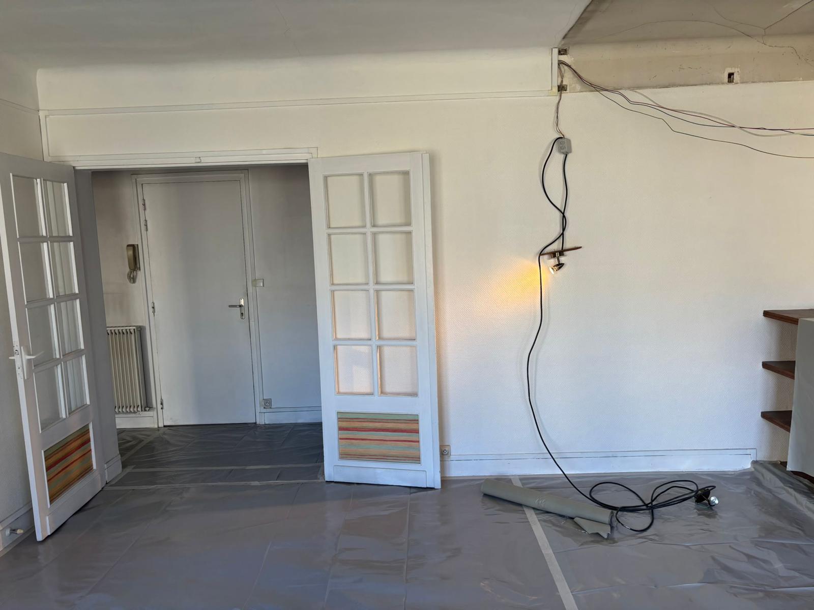 Avant rénovation - Séjour maison Beauvais