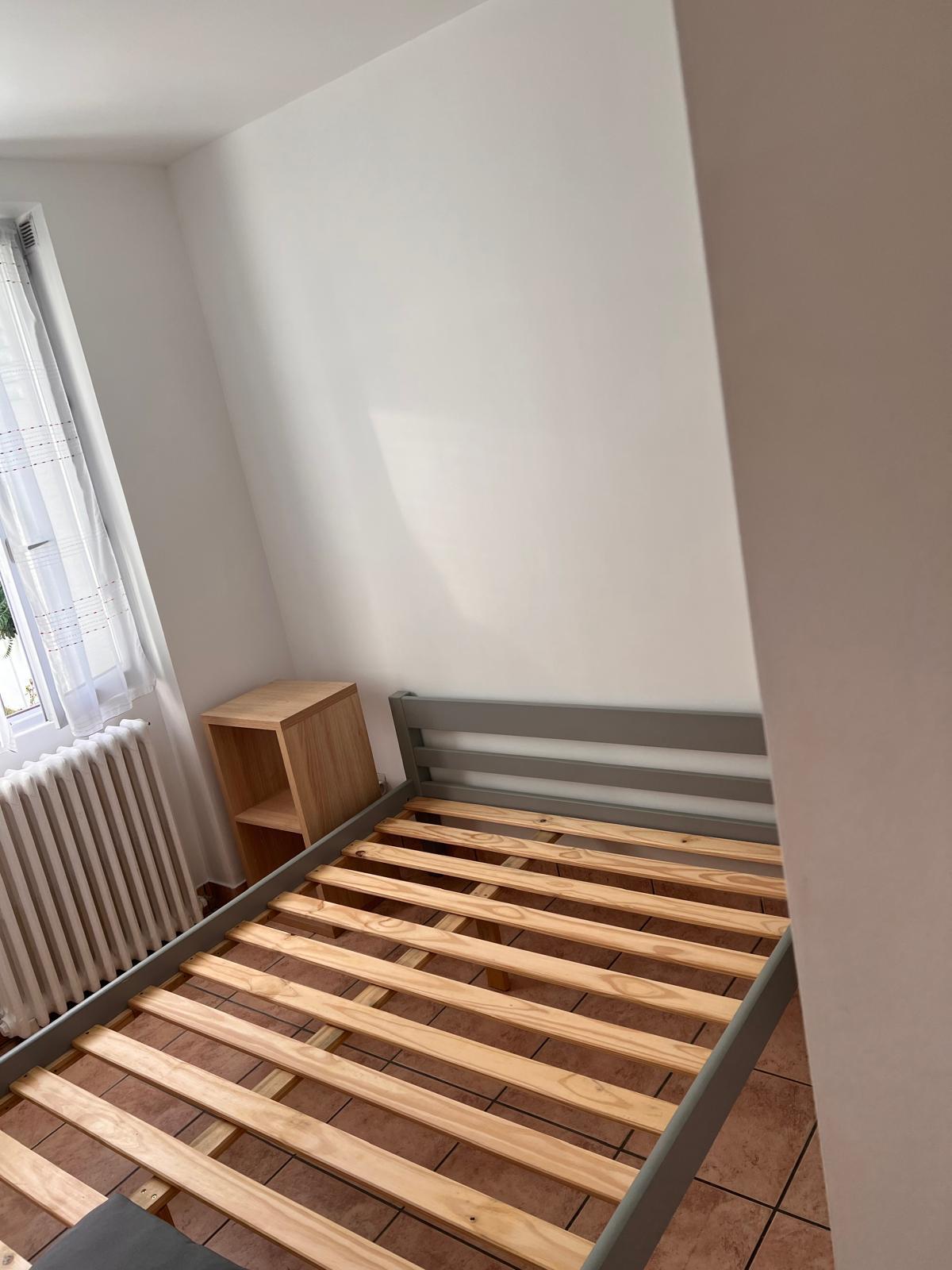 Avant rénovation - Chambre ancienne Bezons