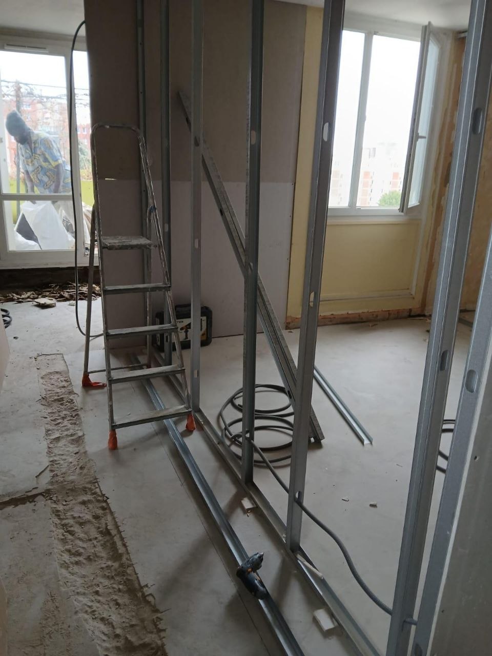 Avant - Cloisons Evry