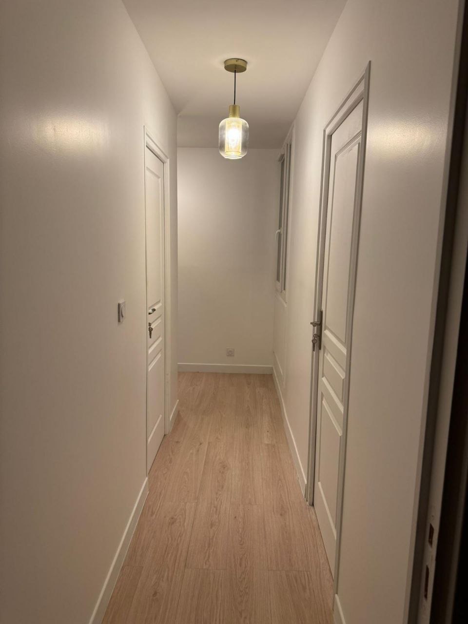 Après - Couloir rénové colocation Evry