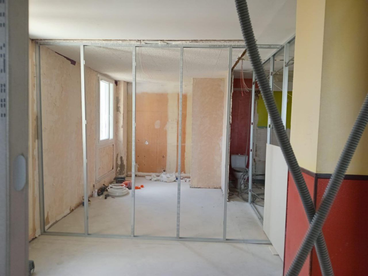 Avant - Structure Evry