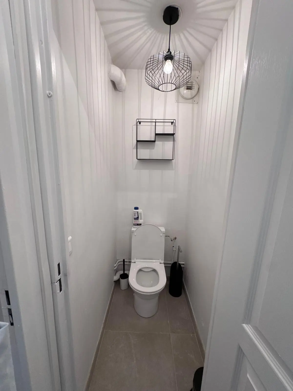 Toilettes séparées après rénovation de la colocation à Noisy-le-Sec